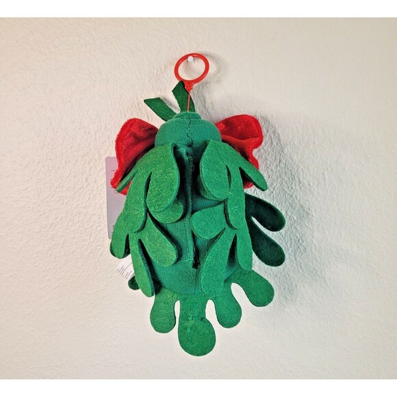NEW Hallmark Mistletoe MERRY KISS MAS Drop N GREET Sound & Motion Plush VIDEO - Picture 5 of 14